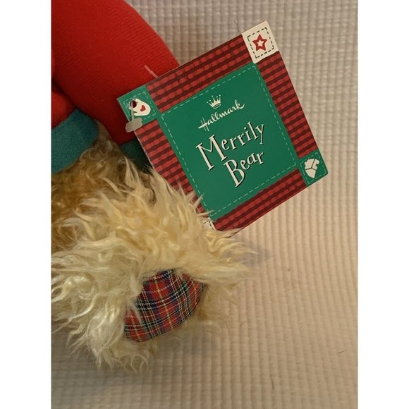 HALLMARK 11” SITTING  MERRILY HOLIDAY BEAR NWT - Picture 4 of 10